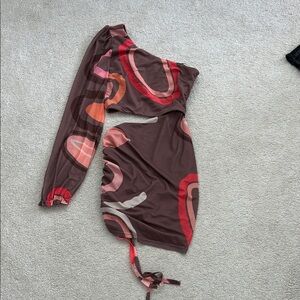 Stellah One-Shoulder Dress in Brown and Pink